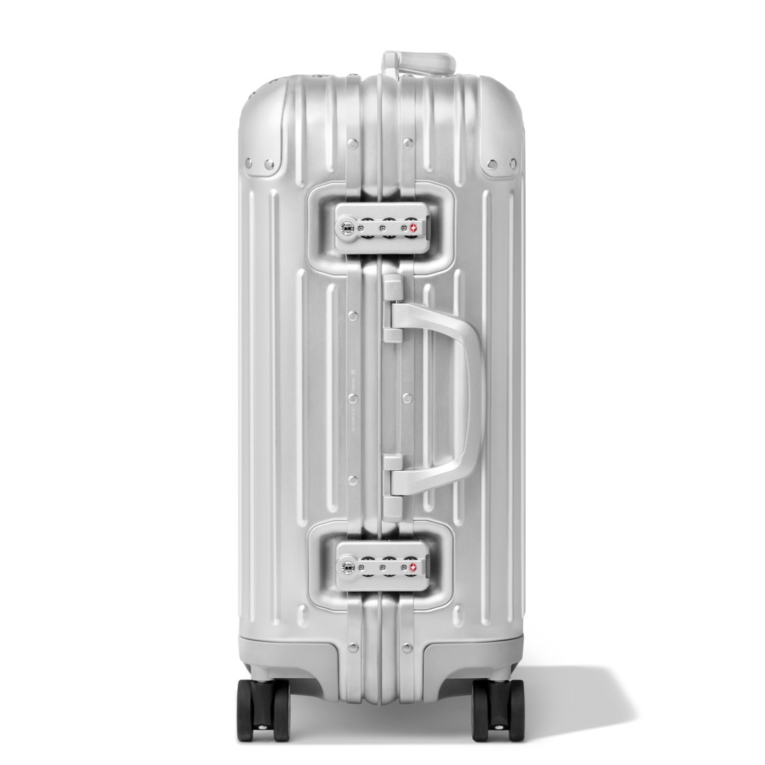 TSA-approved latches on the RIMOWA Original